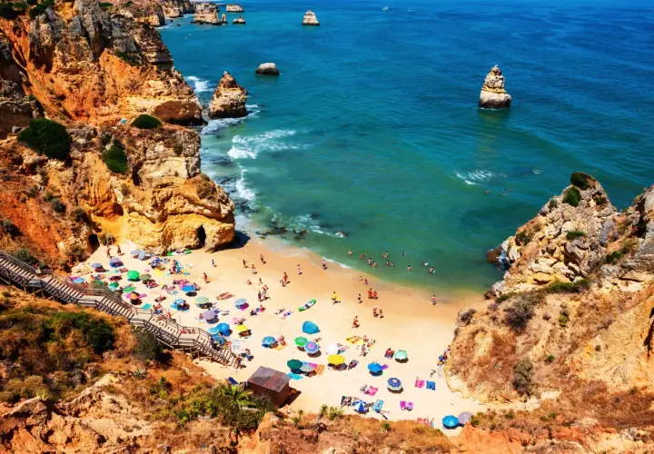Vacanze Giovani Economiche Europa: Le Migliori Mete Low-Cost