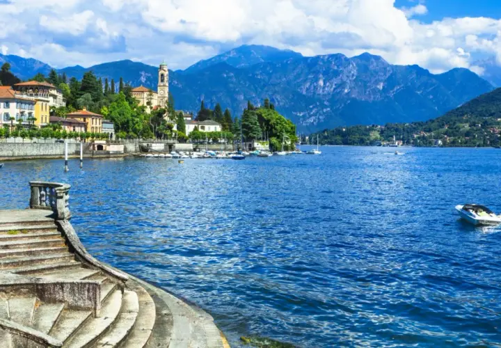 Lombardia: Attrazioni Imperdibili, Borghi e Laghi. La Guida Completa