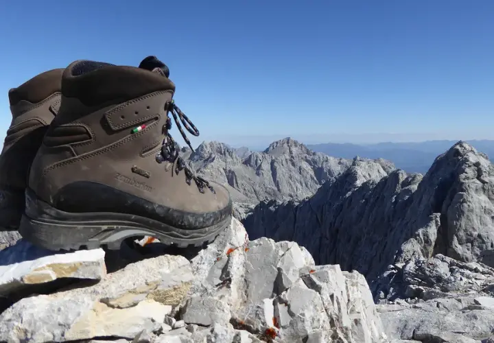 Scarponi da montagna: guida alla scelta perfetta (sicurezza e comfort)