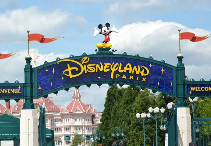 Disneyland Paris: Le Migliori Attrazioni per un Viaggio Indimenticabile