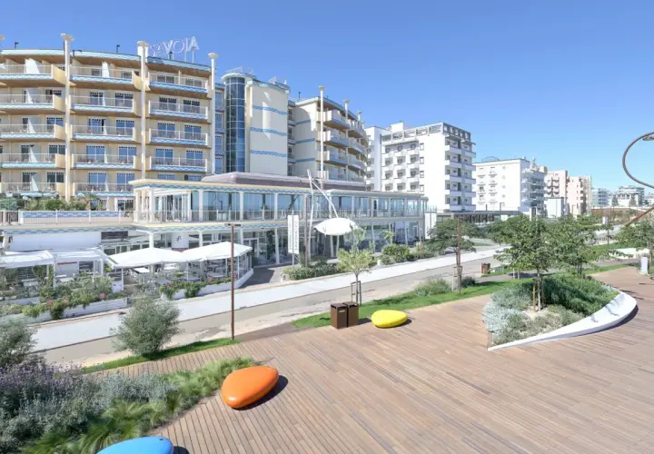 Hotel Savoia Rimini: Lusso, SPA e Vista Mare | Prenota Ora