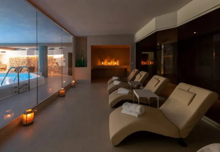 Hotel Nicolaus Bari: Scopri il lusso e i servizi per un soggiorno perfetto.