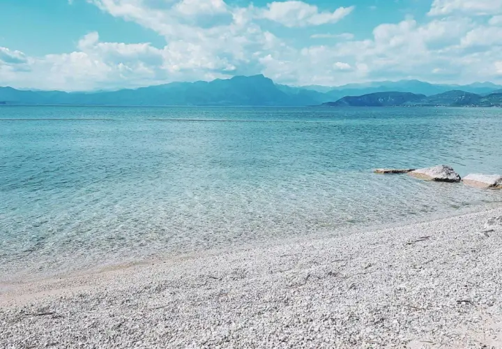 Spiagge Lago di Garda: La Tua Guida Completa per la Vacanza Perfetta