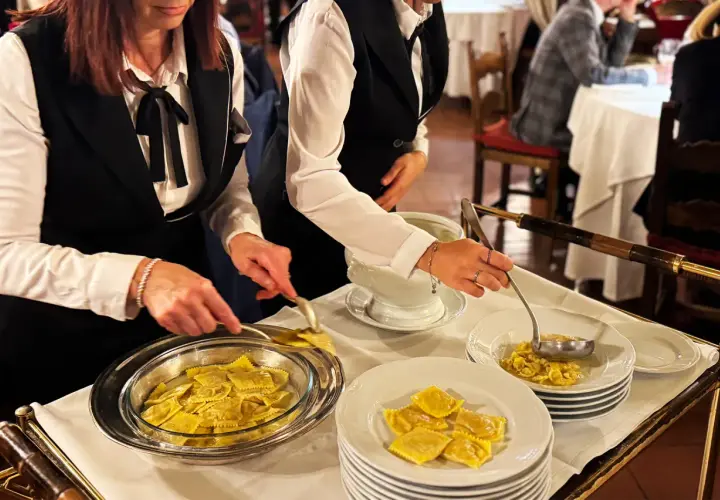Clinica Gastronomica Arnaldo: Guida a menù, prezzi e storia