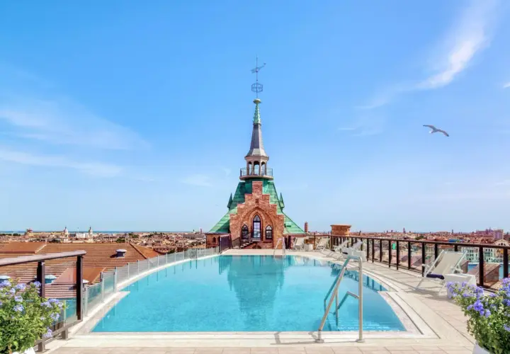 Hilton Molino Stucky Venezia: Lusso, Storia e Viste Mozzafiato