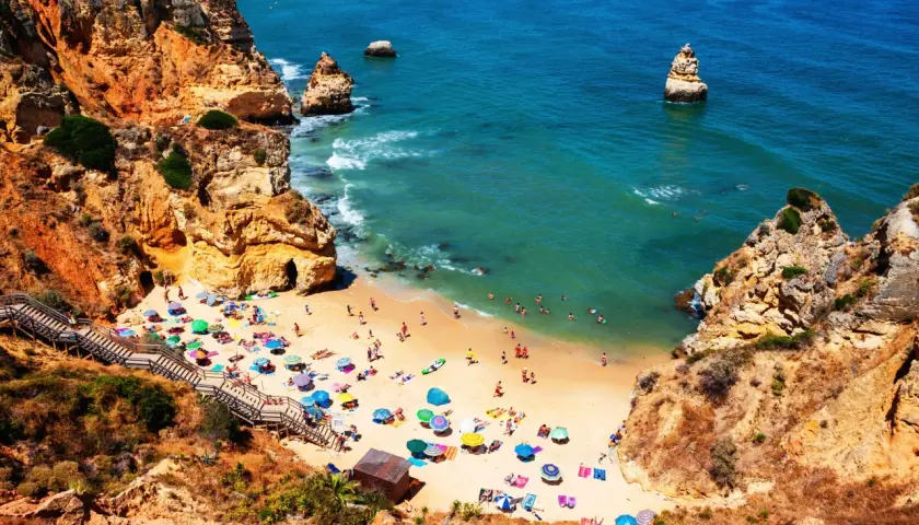 Vacanze Giovani Economiche Europa: Le Migliori Mete Low-Cost