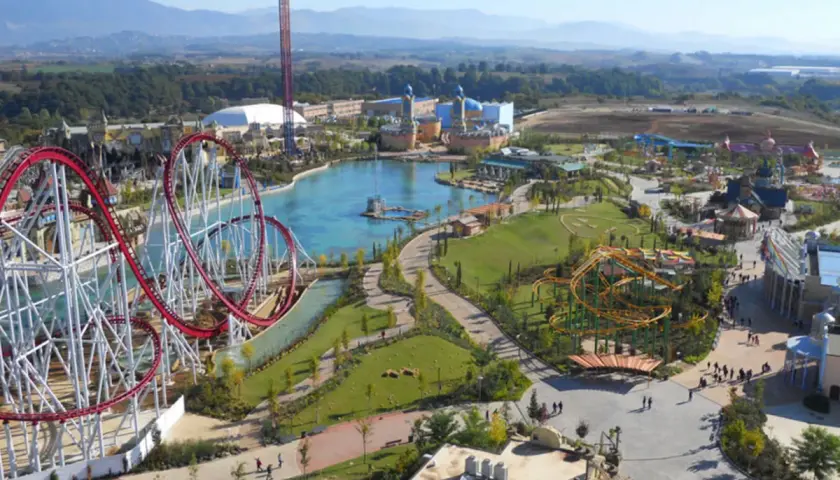 MagicLand Valmontone: Guida Attrazioni e Divertimento per Famiglie