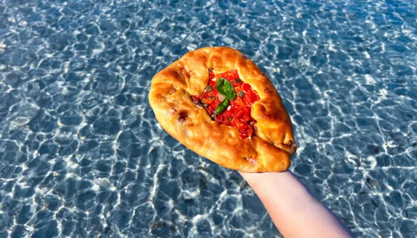 Is Pilastrus: la pizza sarda che ti conquista nel cuore del Sulcis
