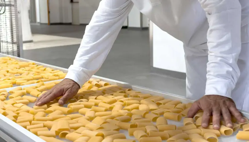 Bella Viola: Gastronomia Gourmet e Prodotti Locali Autentici