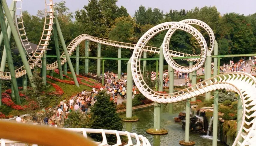 Gardaland: limiti altezza attrazioni 2025 e guida per famiglie