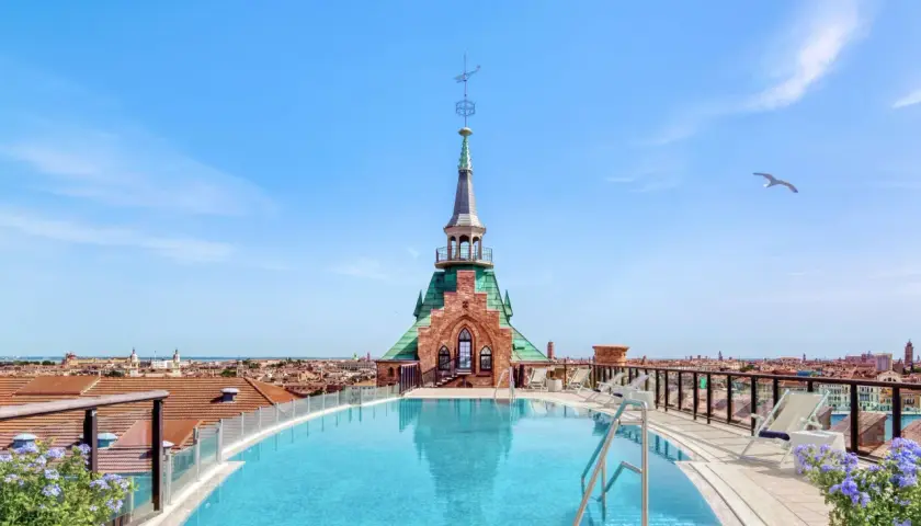 Hilton Molino Stucky Venezia: Lusso, Storia e Viste Mozzafiato