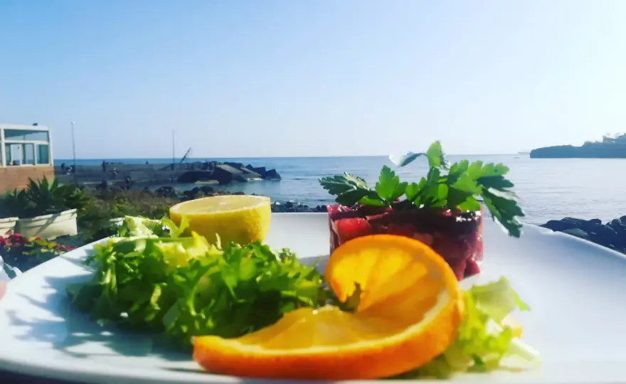 Il Faro Catania: foto, sapori e l'esperienza di mare perfetta