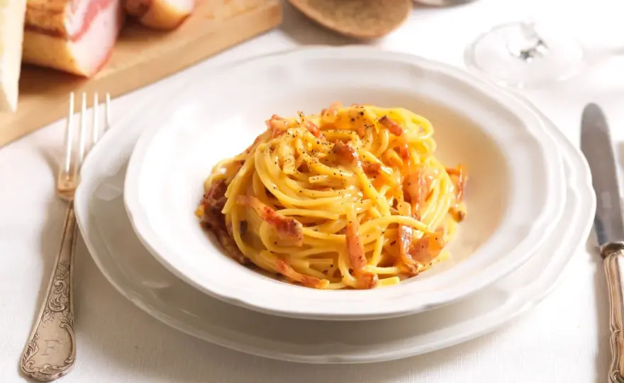 Primo Piatto: Tradizione vs Progresso in Cucina Italiana