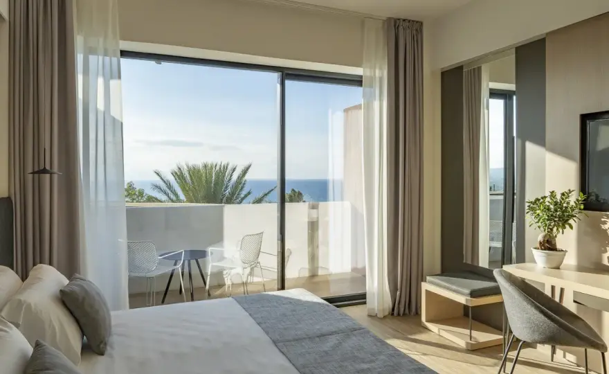 Hotel Costa Verde Cefalù: Guida Acqua Park, Camere e Offerte