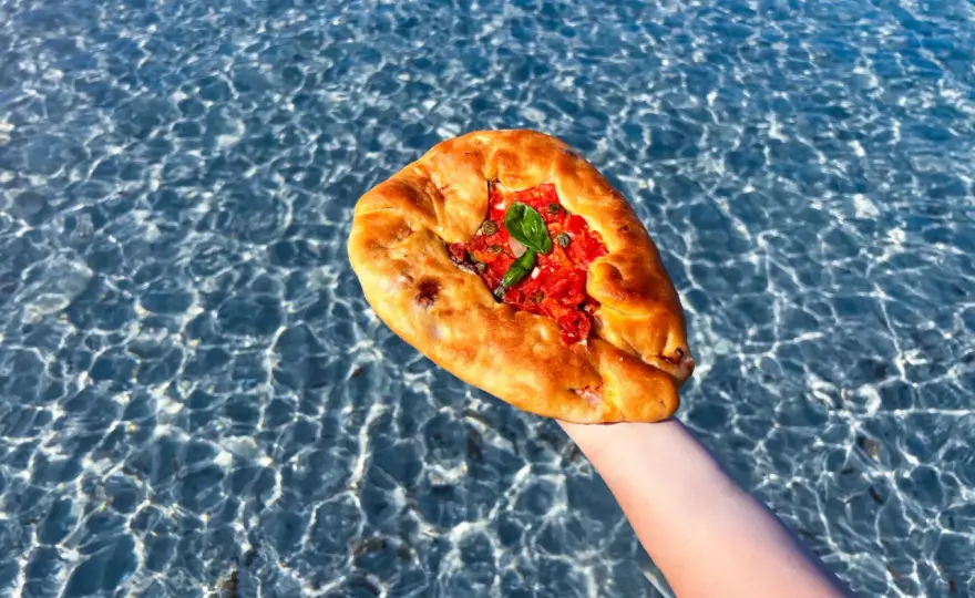 Is Pilastrus: la pizza sarda che ti conquista nel cuore del Sulcis