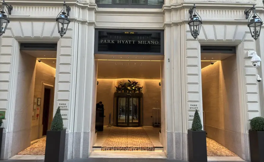 Park Hyatt Milano vs Hyatt Centric: quale scegliere? Guida completa