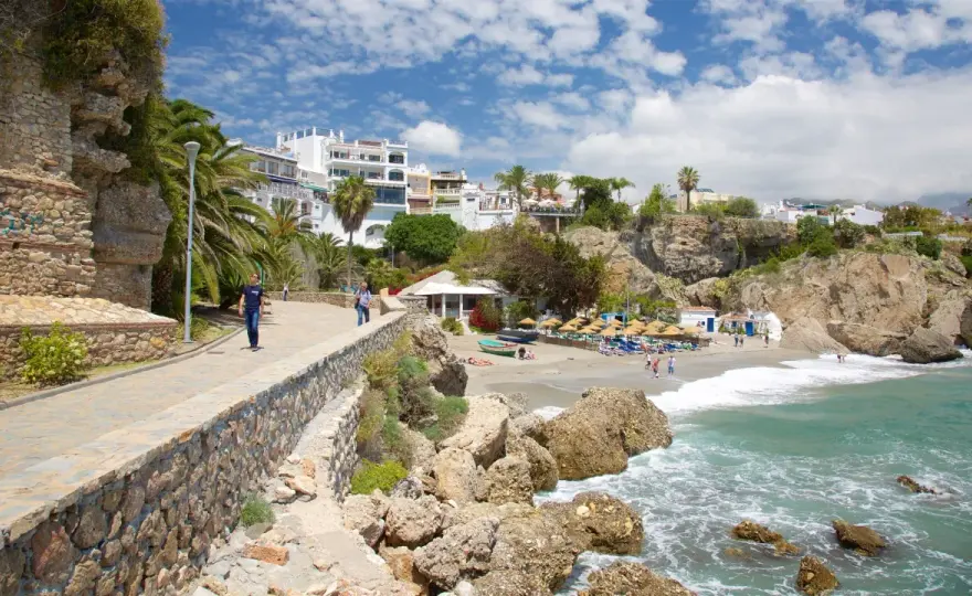 Costa del Sol: Località Balneari Perfette per Ogni Viaggio (Guida Completa)