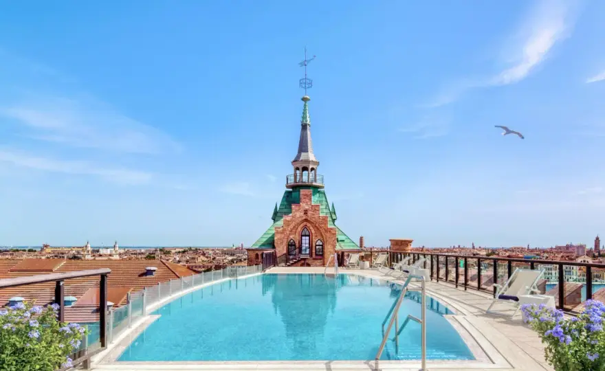 Hilton Molino Stucky Venezia: Lusso, Storia e Viste Mozzafiato