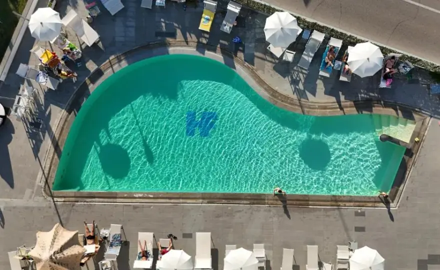 Hotel Baia Flaminia Pesaro: Guida Completa, Servizi e Offerte