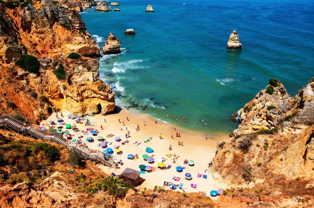 Vacanze Giovani Economiche Europa: Le Migliori Mete Low-Cost