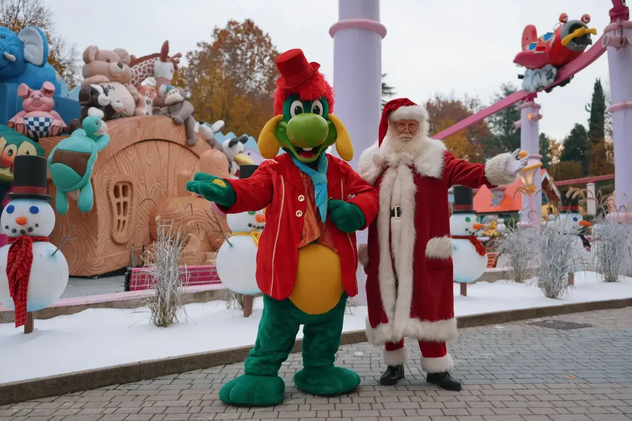 Gardaland Magic Winter pista pattinaggio su ghiaccio