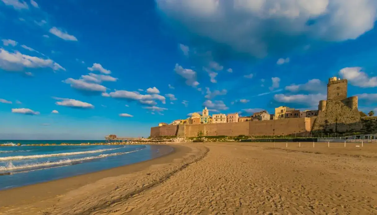 Petacciato Marina spiaggia libera e pineta